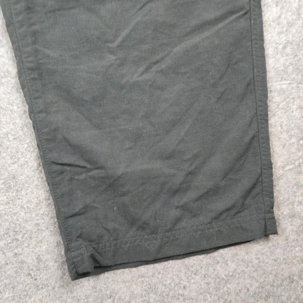REI Hiking Pants Mens 38x30 Green Nylon UPF 50 Utility Outdoor‎ Gorpcore Travel
